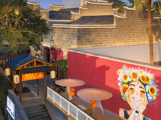 郁孤台畔·拾叁间民宿(江南宋城郁孤台店)