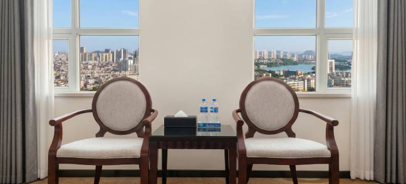 阳江银泰酒店(百利广场店)图片