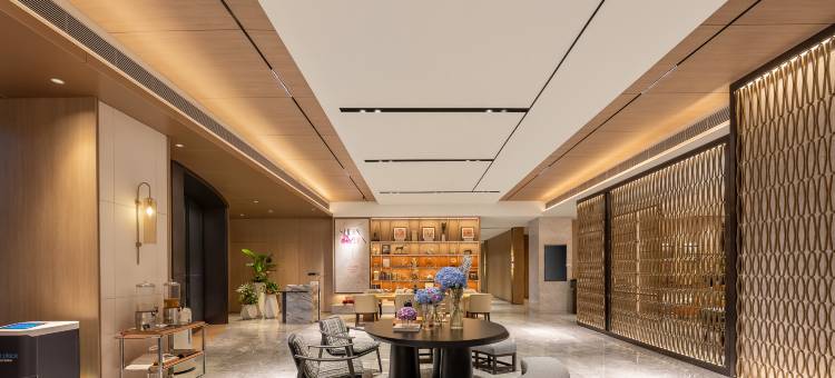 瑞贝庭公寓酒店(深圳坂田华为基地店)图片
