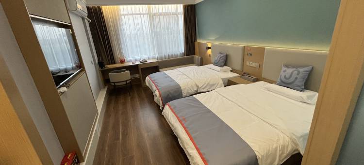 骏怡连锁酒店(滨海育才高中店)图片