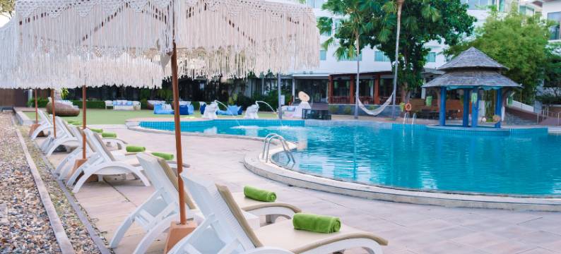 芭堤雅舒适海滩酒店(Cosy Beach Hotel Pattaya)图片