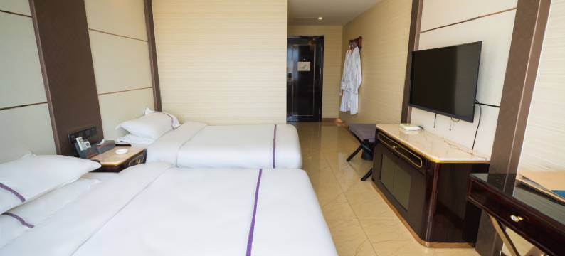 布尔津七彩河假日酒店图片