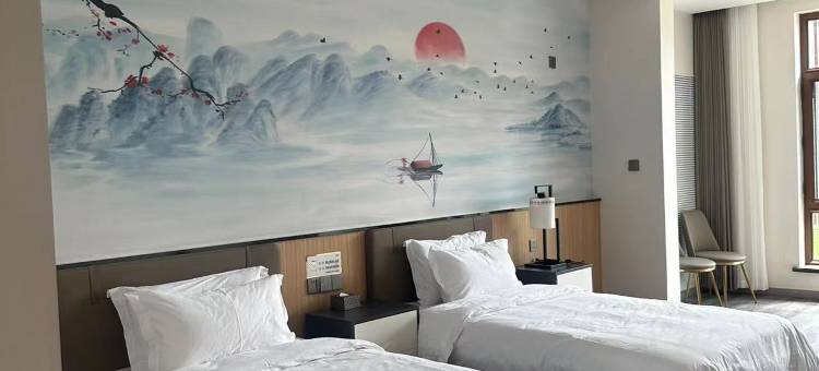 泰来白鹭湖红酒温泉康养度假小镇酒店图片