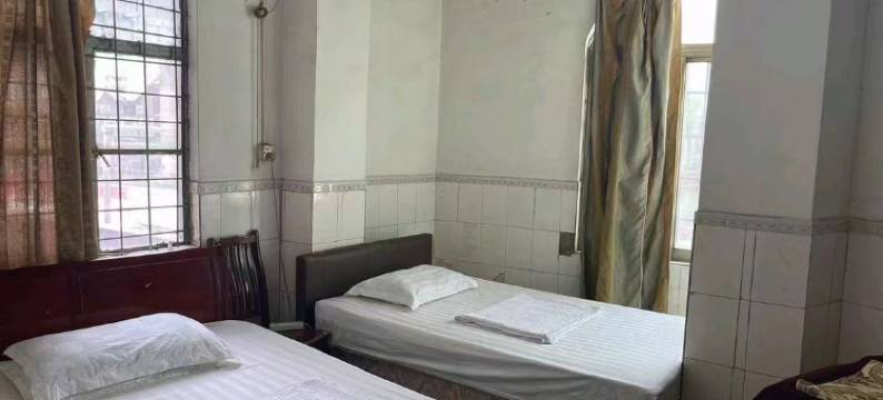 温馨住宿(龙归地铁站万民广场店)图片