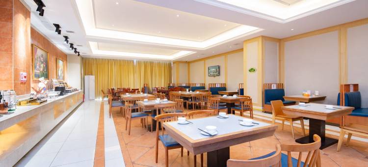 维也纳国际酒店(南县大世界店)图片