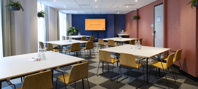 斯塔德哈特城市巢穴(Cityden Stadshart)图片