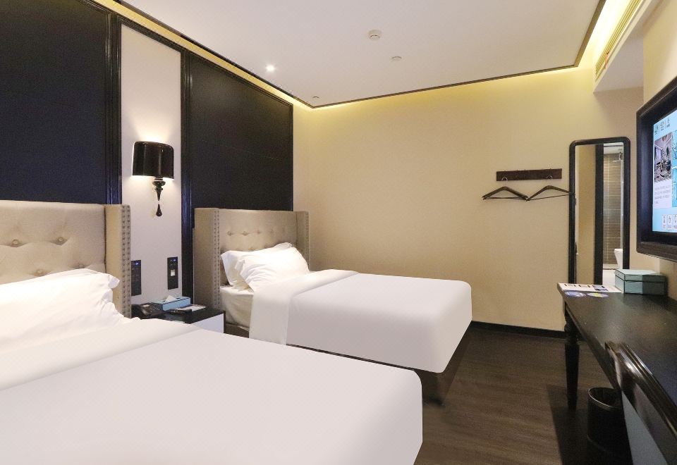 Xana Hotelle Hotel (Gaoyou City Government) Hotel Overview