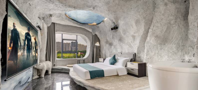 艺宿主题酒店(南宁西乡塘民族大学地铁站店)图片