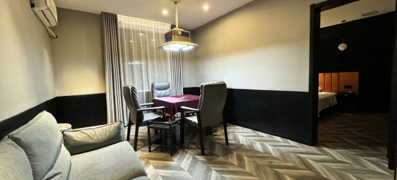 EHA萤火电竞酒店(石首雅恩店)图片