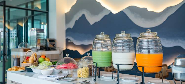 普吉温德姆机场酒店(Wyndham Phuket Airport)图片