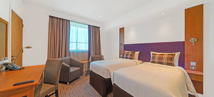 迪拜投资公园优品迎酒店(Premier Inn Dubai Investments Park)图片