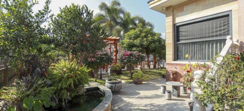 西双版纳景洪华丽度假别墅图片