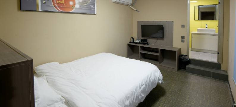 雅斯顿酒店(南宁火车东站店)图片