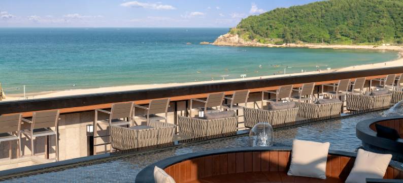 双Y酒店(Two Y Hotel)图片