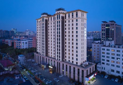 和颐酒店（上海浦东张江园区广兰路地铁站店）外景图
