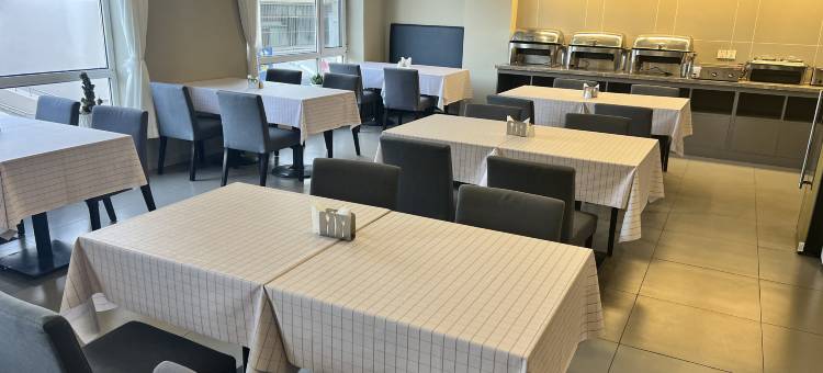 如家商旅酒店(丹东鸭绿江大桥断桥景区火车站店)图片