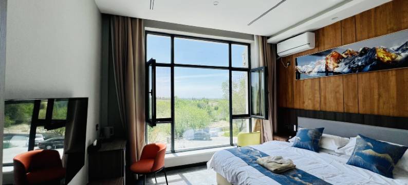 霍城县果子沟水木田园山庄图片