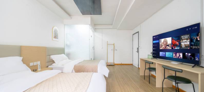 悠然长乐酒店(培华学院何家营地铁站店)图片