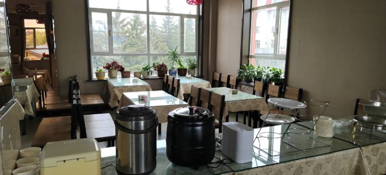 鑫鼎商务宾馆(敦化高铁站店)图片