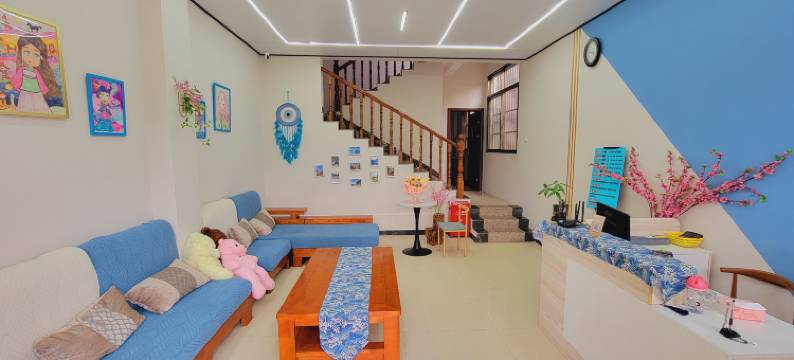 桂林听荷民宿(芦笛岩景区店)图片