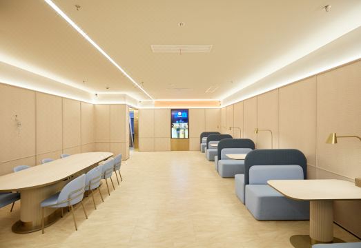 Waiting Residence Hotel (Shanghai Daning International Yanchang Road Subway Station)Hotel Overview