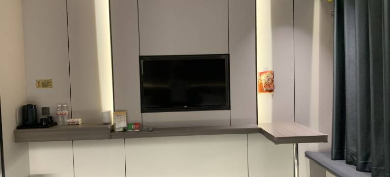 依兰希尔曼宾馆图片