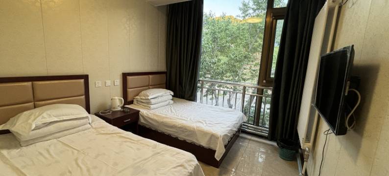 玻璃台9号农家院图片