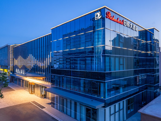 日照大酒店(日照站店)