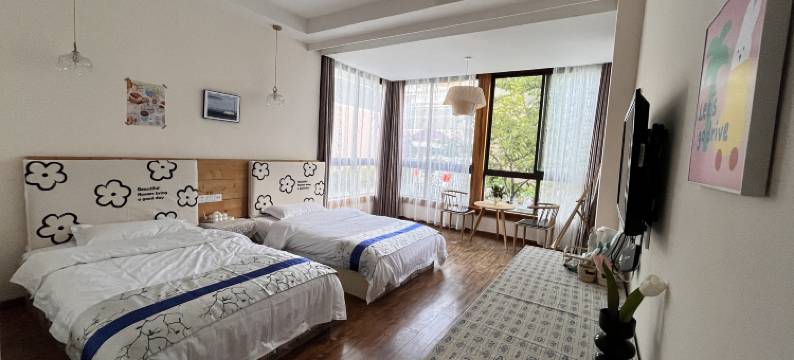 林芝越居凡尘客栈图片