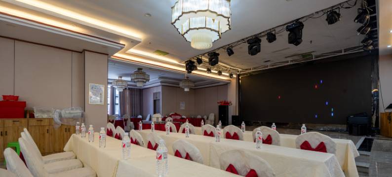 喜祥麟酒店(安顺黄果树大街店)图片