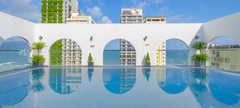 岘港金莲酒店 - 屋顶酒吧海景(Golden Lotus Hotel Da Nang - Rooftop Bar Sea View)图片