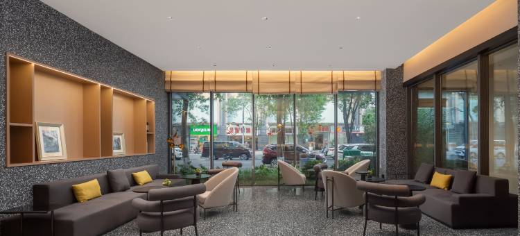 诚友苑酒店(华西医院衣冠庙地铁站店)图片