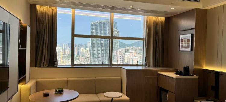 Avenue瑞曼酒店公寓(深圳车公庙地铁站店)图片