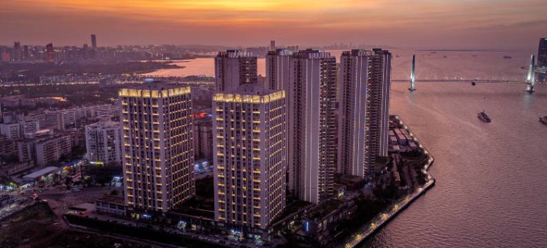 海口外滩公寓(云洞图书馆骑楼老街店)图片