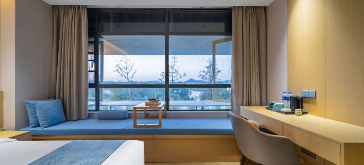 三贤湖轻雅酒店(景德镇北站店)图片