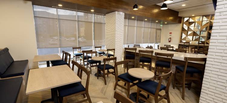 Fairfield Inn & Suites San Luis Potosi图片