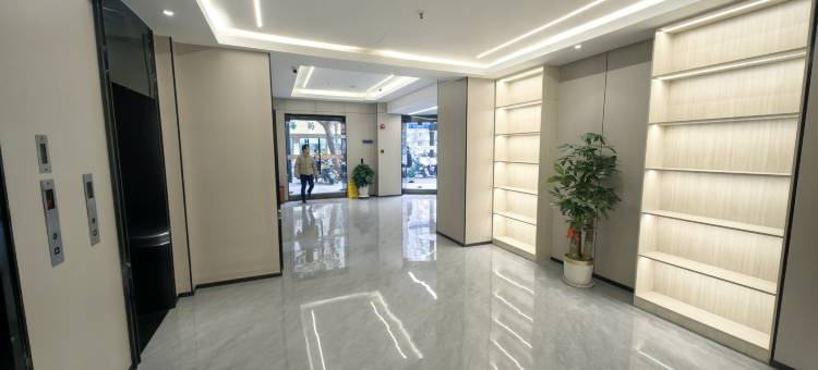 格林豪泰快捷酒店(上海斜土东路九院店)图片