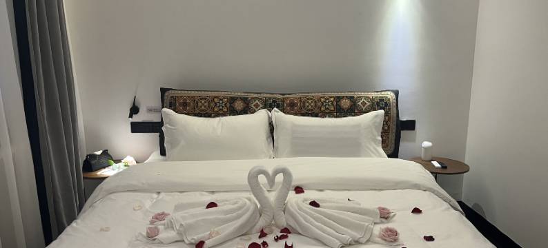 兰-设计师酒店图片