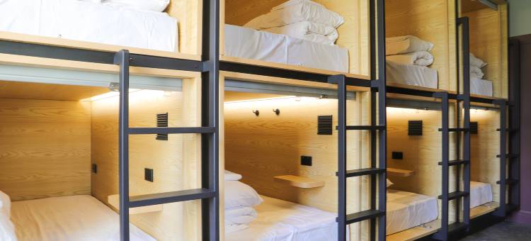 胶囊旅馆(The Capsule Hotel)图片