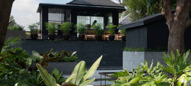 聆感·隐夕2OOOm²庭院酒店图片