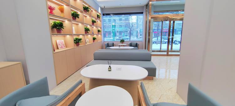 洛川东泽酒店图片