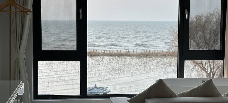 东月湾｜270 °湖景·泳池民宿(太湖西山店)图片