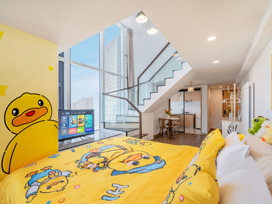 大连礼居LOFT海景民宿(东港威尼斯水城店)