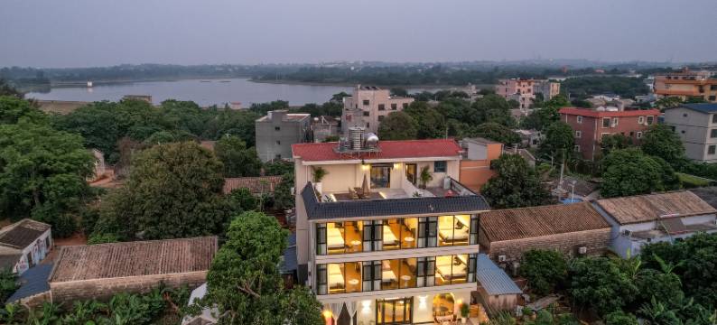 涠洲岛一生所爱法式民宿(西角码头店)图片