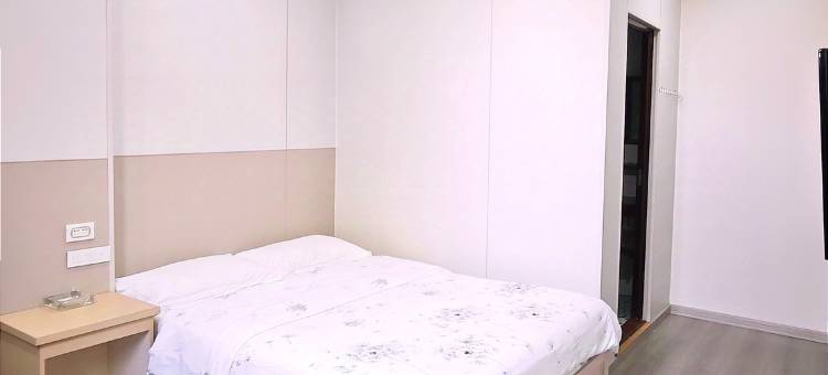 恋家宾馆(佳乐购物广场店)图片