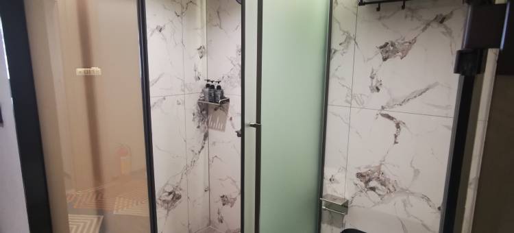 宜诺·臻品酒店(广州中山大学眼科中心区庄地铁站店)图片