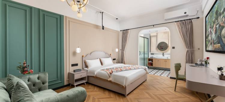 御朵•香舍 Designer•CinemaHotel(广东省妇幼保健院员岗地铁站店)图片