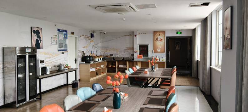 巅峰电竞酒店(张家港高铁站店)图片