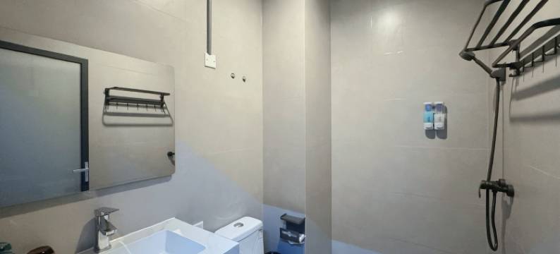 迪迦电竞酒店(玉林生资花园店)图片