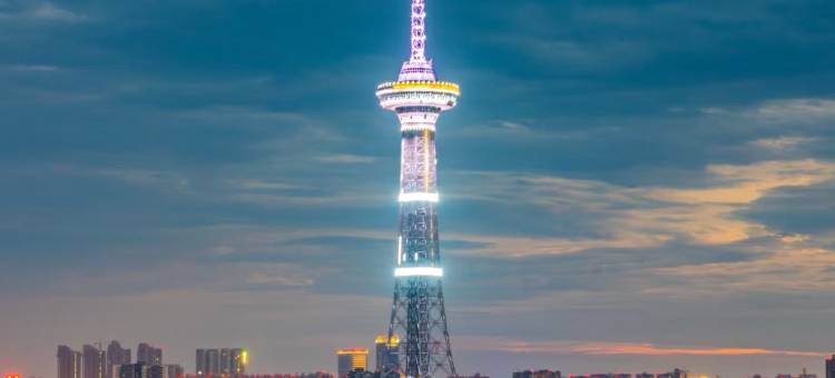 飓龙电竞酒店(德阳文庙广场店)图片